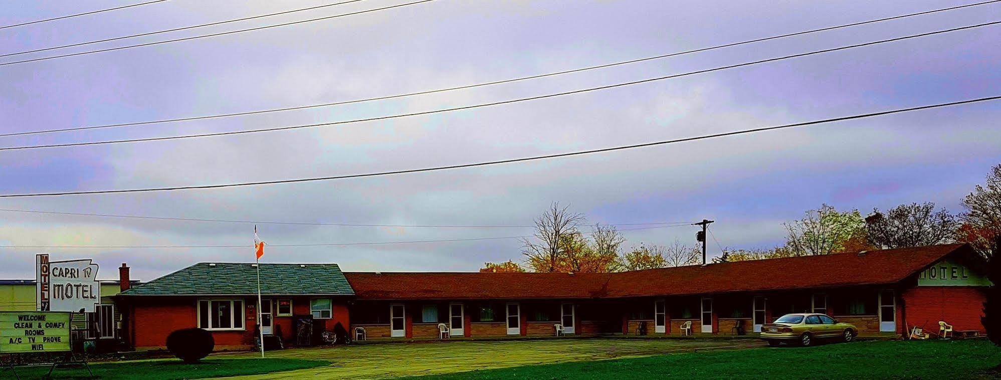 Capri Motel Port Colborne Esterno foto